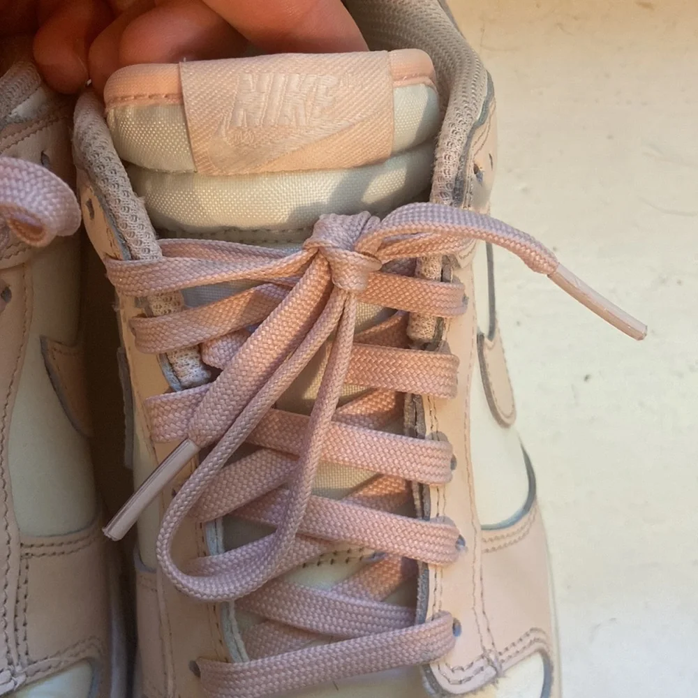 COPY - Wmns Nike dunk Low orange Pearl